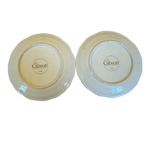 Set of 2 Gibson Housewares Floral Design Vintage Dinner Plates 10” - Picture 5 of 5